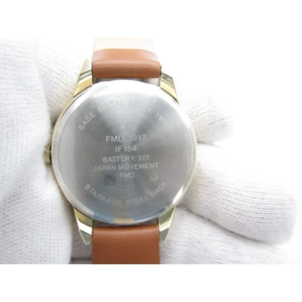 Women's Crown & Ivy Quartz Analog Dial Causal Round Watch (D859)